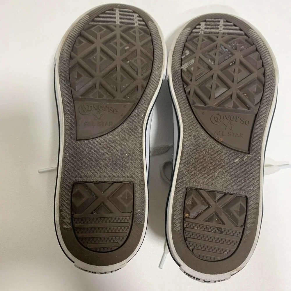 Converse All Star Chuck Taylor 3J237‎ Sneakers Yout
